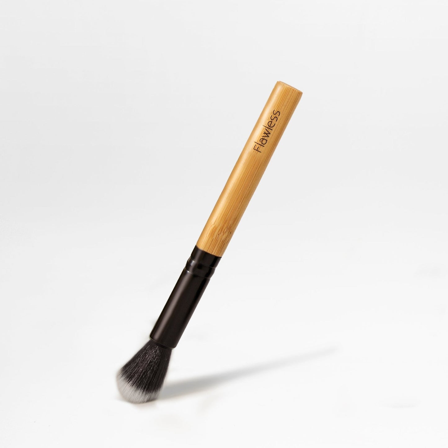 Élanor Highlighter Brush